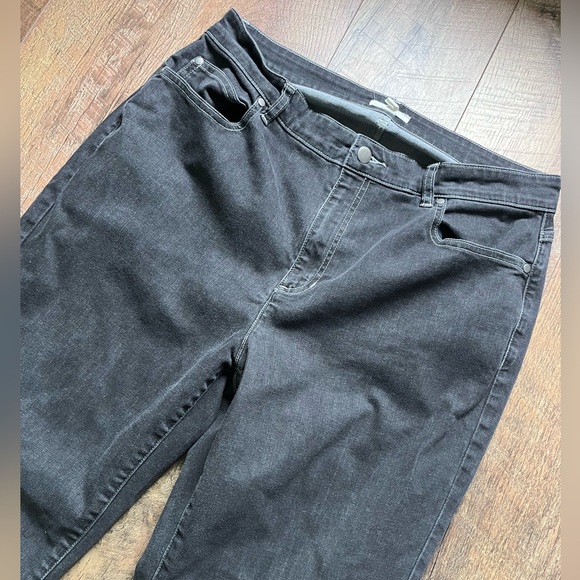 Eileen Fisher high rise straight jeans women’s size 14 - Picture 6 of 14